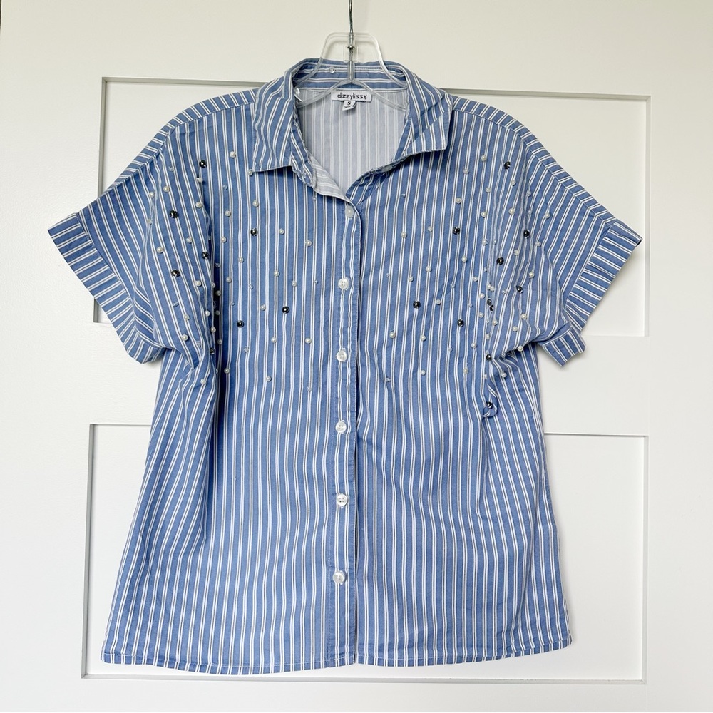 DizzyLizzy Pearl Pin-Striped Button Front Shirt